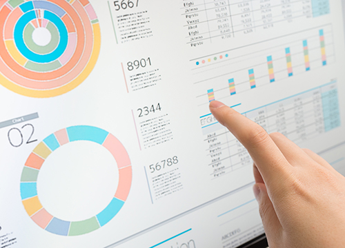 膨大な実績データを活用し、最適なトレーニングを。